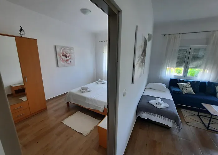 Marovito Appartamento Supetarska Draga